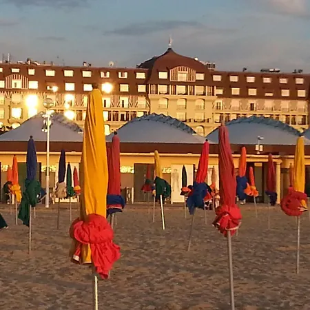 Apartment Chez Coco, 7 Persons, Triangle D'or, Hypercentre *