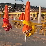 Chez Coco, 7 Persons, Triangle D'or, Hypercentre Daire Deauville