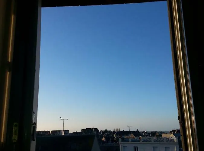 Chez Coco, 7 Persons, Triangle D'or, Hypercentre