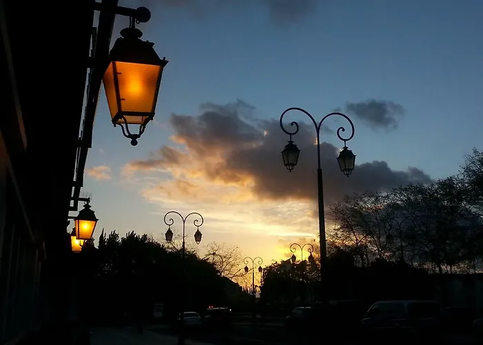 Chez Coco, 7 Persons, Triangle D'or, Hypercentre *